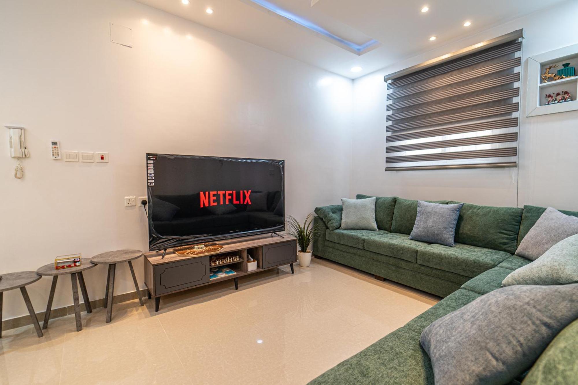 شقه خاصه تكفي 6 اشخاص Apartment *